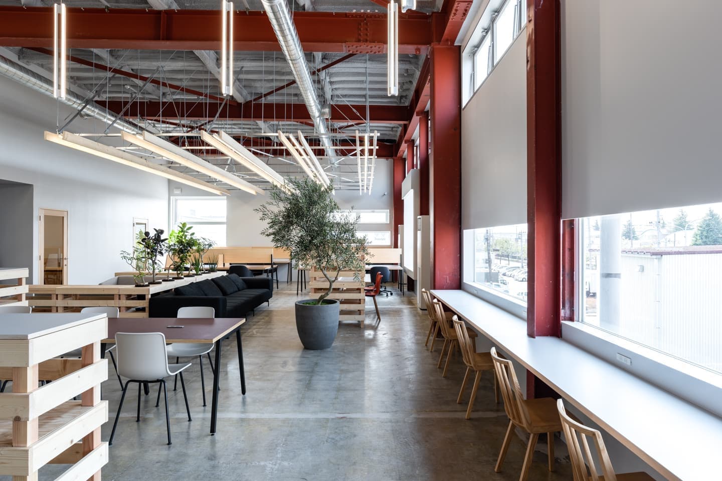 CIEGラウンジの風景1